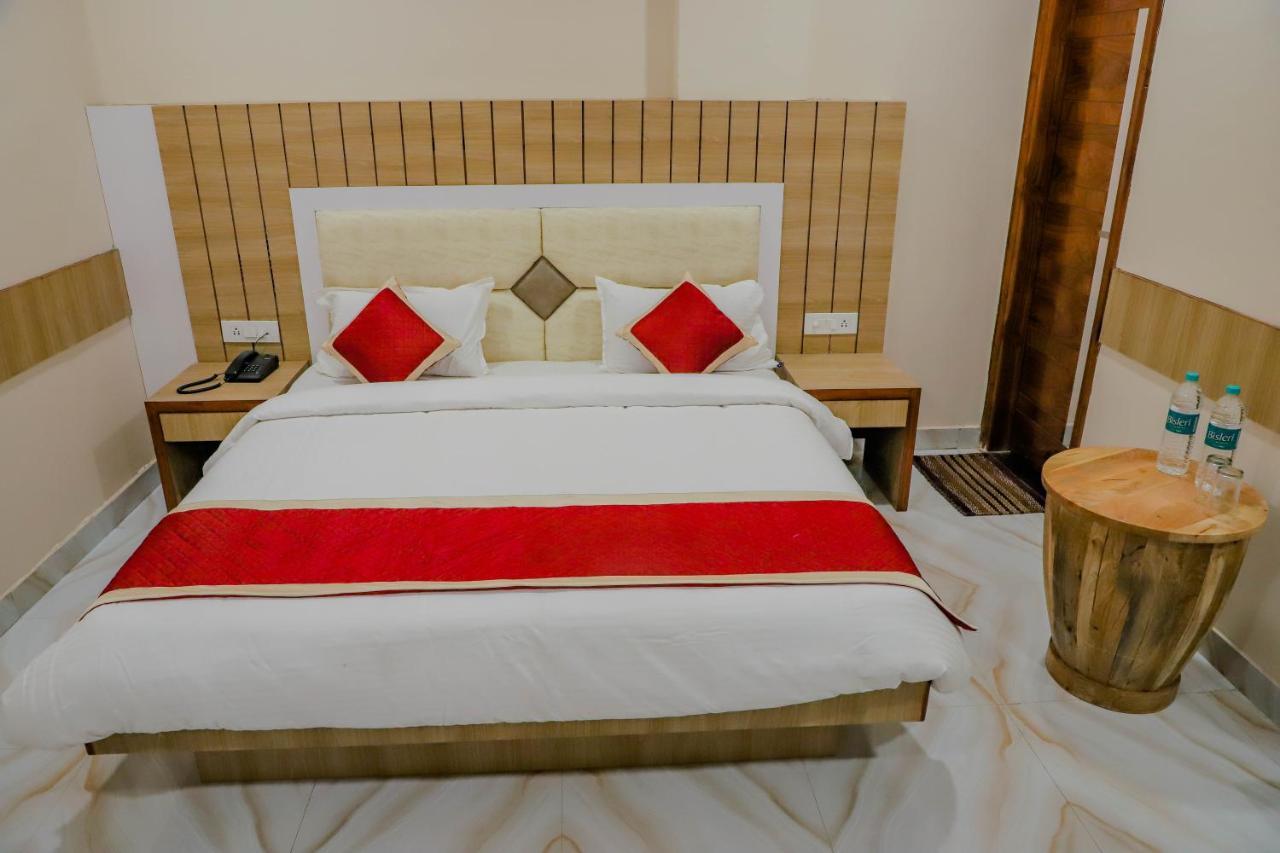 Komal Inn Puskár Kültér fotó